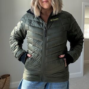 Columbia Women's Olive Puffer Jacket